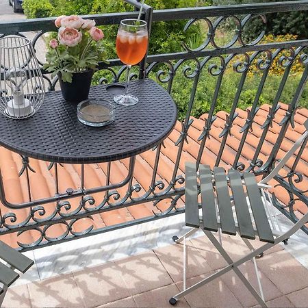 Taty Home Casa Vacanze Σαλέρνο Εξωτερικό φωτογραφία