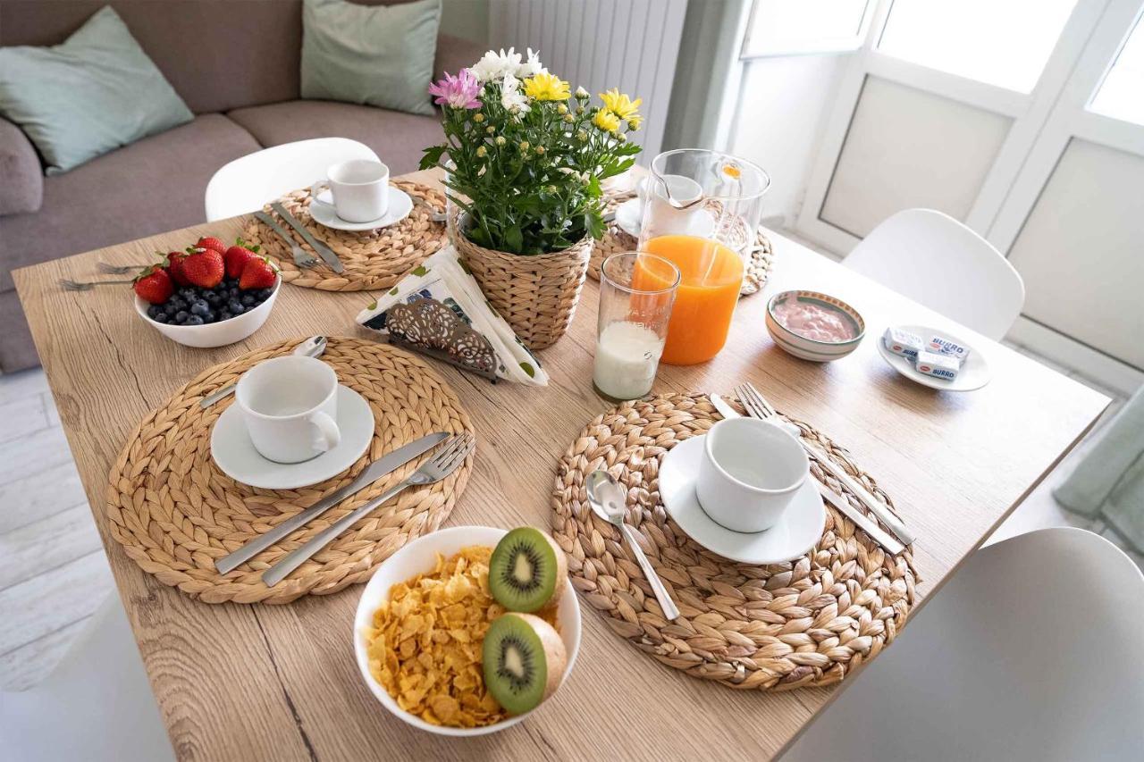 Taty Home Casa Vacanze Σαλέρνο Εξωτερικό φωτογραφία